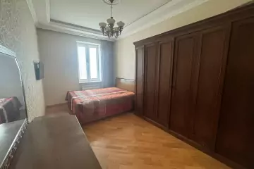 Aylıq Kirayə Köhnə Tikili Nərimanov Parkı