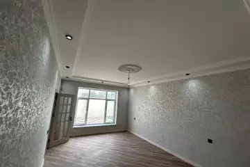 Satılır Həyət Evi Binədə