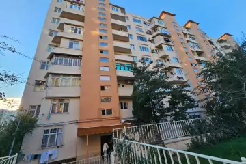 Satılır Köhnə Tikili Ukraniya Dairəsida