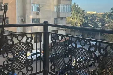 Satılır Yeni Tikili Gənclikdə