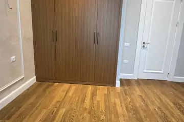 Satılır Yeni Tikili Gənclikdə