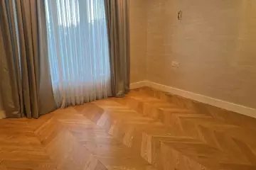 Satılır Yeni Tikili Gənclikdə