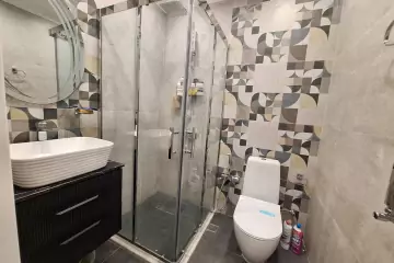 Satılır Yeni Tikili 28 May Metrosu ətrafında