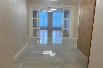 Satılır Yeni Tikili Gənclikdə