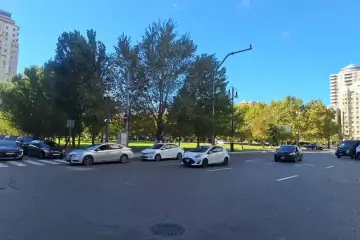 Satılır Köhnə Tikili 28 May Metrosu ətrafında