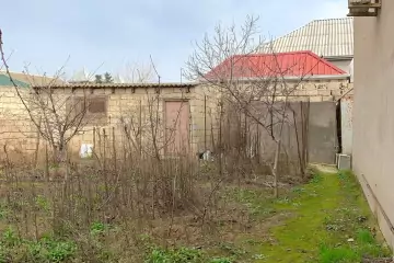 Satılır Həyət Evi Buzovnada