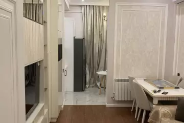 Aylıq Kirayə Yeni Tikili şərq Bazarında