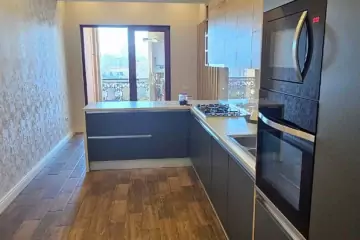 Aylıq Kirayə Yeni Tikili Gənclikdə