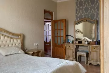 Satılır Bağ Evi Buzovnada