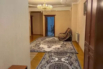 Aylıq Kirayə Yeni Tikili şərq Bazarında