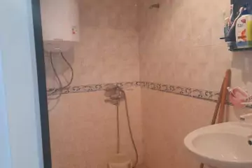 Satılır Köhnə Tikili Nargilə Kafesində