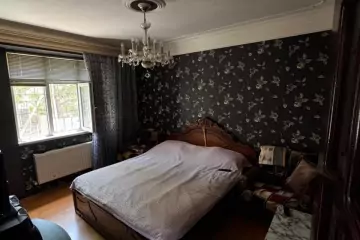 Satılır Köhnə Tikili Qaraçuxurda 