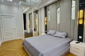 Aylıq Kirayə Yeni Tikili Ağ şəhər Kompleksində 