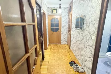 Satılır Köhnə Tikili Gəncə Prospektində