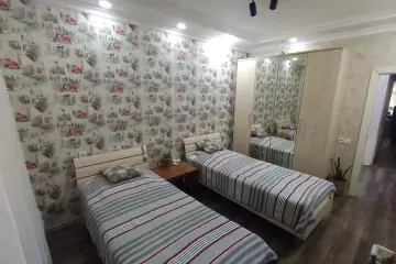 Satılır Köhnə Tikili Ukraniya Dairəsida