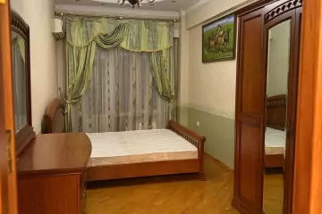 Aylıq Kirayə Yeni Tikili şərq Bazarında