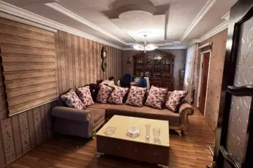 Satılır Köhnə Tikili Qaraçuxurda 