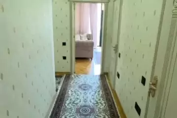 Satılır Yeni Tikili 8-ci Kilometrdə