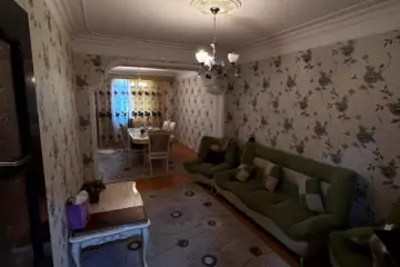 Satılır Köhnə Tikili Qaraçuxurda 