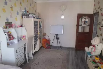 Satılır Köhnə Tikili Nargilə Kafesində