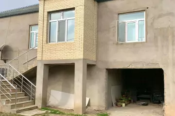 Satılır Bağ Evi Buzovnada