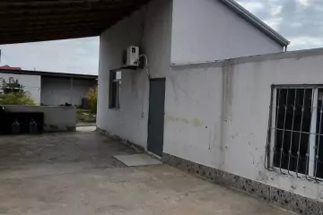 Satılır Bağ Evi Buzovnada 