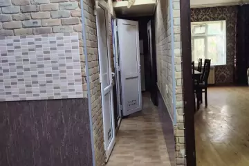 Satılır Köhnə Tikili Masazırda 