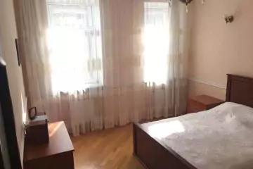 Aylıq Kirayə Yeni Tikili Heydər əliyev Mərkəzində 