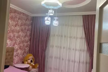 Satılır Köhnə Tikili Qaraçuxurda