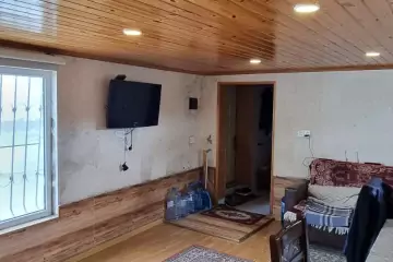 Satılır Bağ Evi Buzovnada 