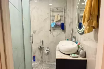 Aylıq Kirayə Yeni Tikili Heydər əliyev Mərkəzində 