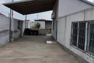 Satılır Bağ Evi Buzovnada 