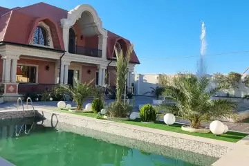 Satılır Həyət Evi Buzovnada