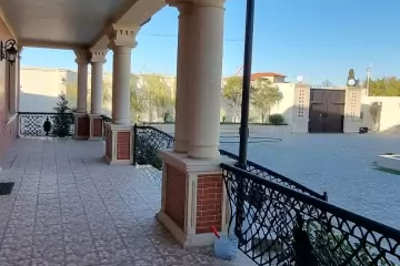 Satılır Həyət Evi Buzovnada