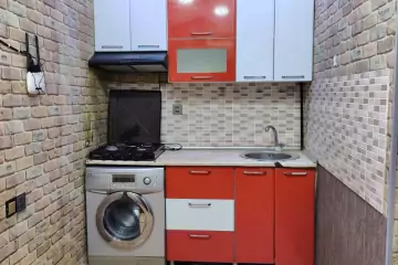 Satılır Köhnə Tikili Masazırda 