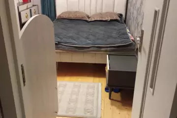 Satılır Yeni Tikili Masazırda 