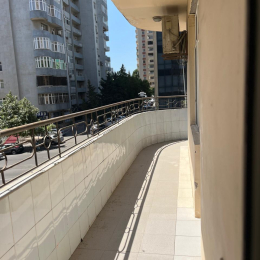 Satılır 3 otaqlı Yeni Tikili 128 m², 5-ci mikrorayon