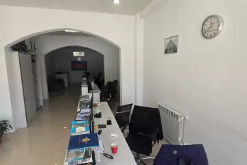 Satılır Obyekt Elmler Akademiyasıda 