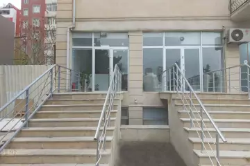 Satılır Obyekt Elmler Akademiyasıda 