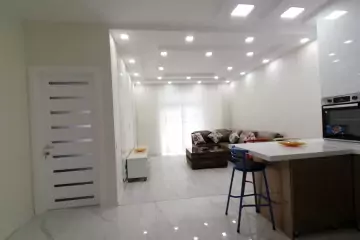 Aylıq Kirayə Yeni Tikili Grand Hayatda 