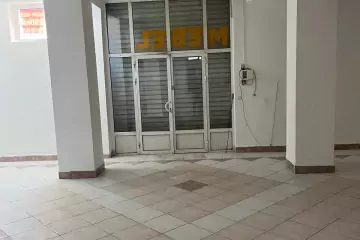 Satılır Obyekt 3-cü Mikrorayonda 