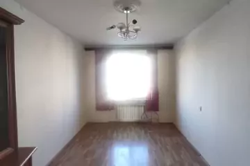 Satılır Köhnə Tikili Bakı Kinoteatrıda 