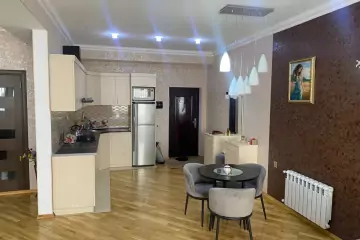 Aylıq Kirayə Yeni Tikili Ağ şəhər Kompleksində 