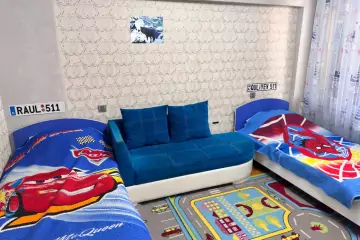 Satılır Köhnə Tikili Elmler Akademiyasıda 