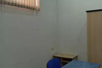 Aylıq Kirayə Ofis Beşmərtəbədə 