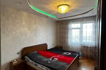 Satılır Yeni Tikili Bakıxanovda 