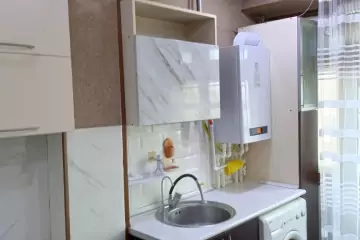 Aylıq Kirayə Köhnə Tikili Yasamalda 