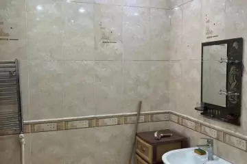 Satılır Yeni Tikili 5-ci Mikrorayonda 