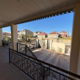 Satılır 4 otaqlı Həyət evi 140 m², 3 sot  torpaq, Biləcəri