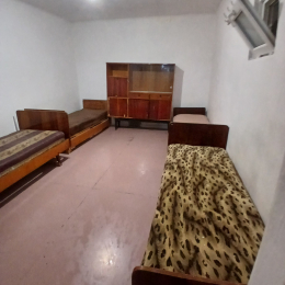 Kirayə 2 otaqlı Həyət evi 60 m², 2 sot  torpaq, Yasamal Alatava 1